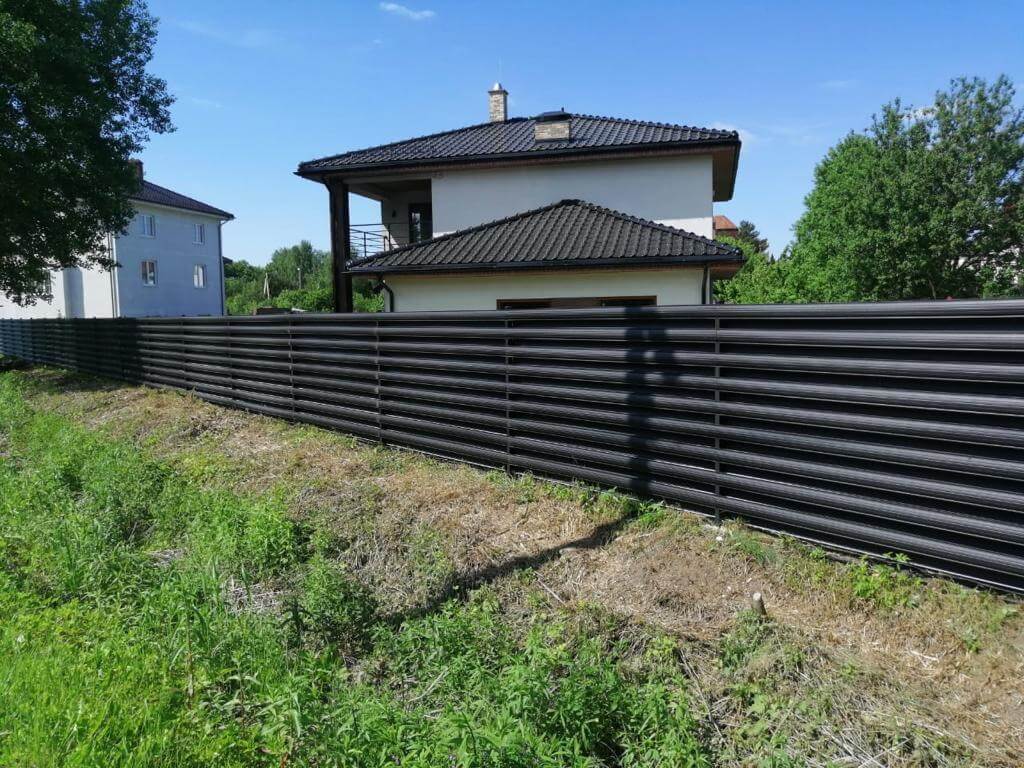 забор из штакетника Черный Стальной Бархат фото4 в Тосно