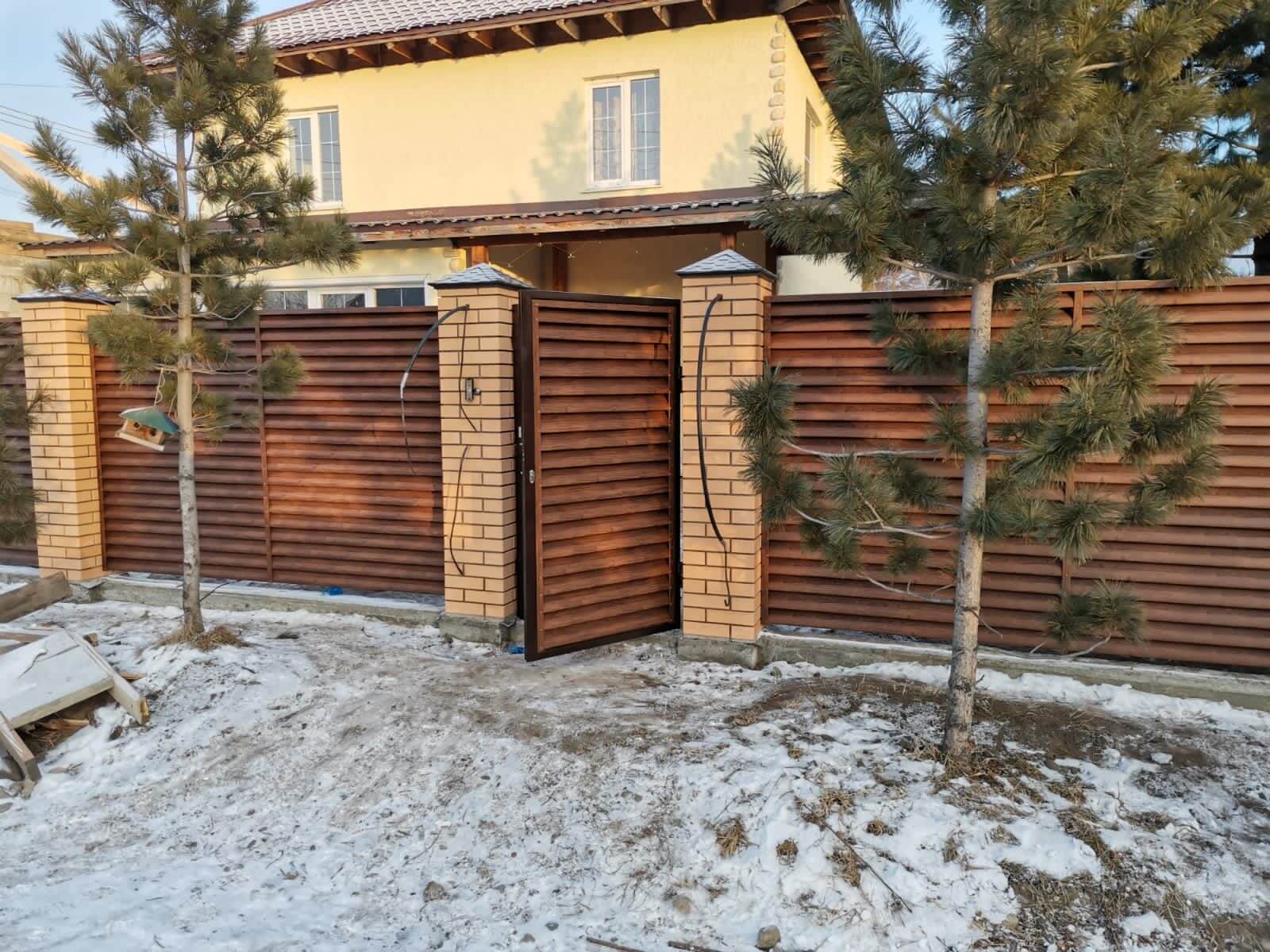 забор-жалюзи 65м Каштан фото1 в Тосно