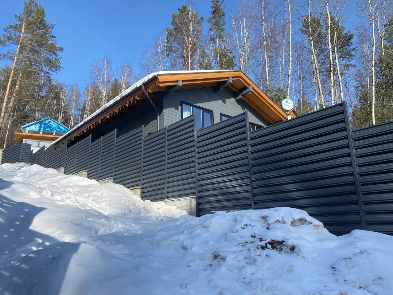 забор из штакетника 130м ral7024/7024 серый графит фото6 в Тосно
