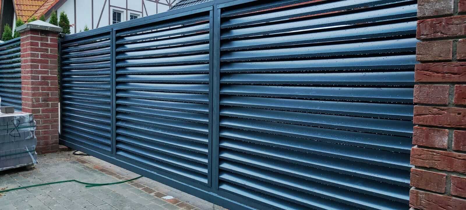 забор-жалюзи с ламелями эко-z ral7024 серый графит фото16 в Тосно