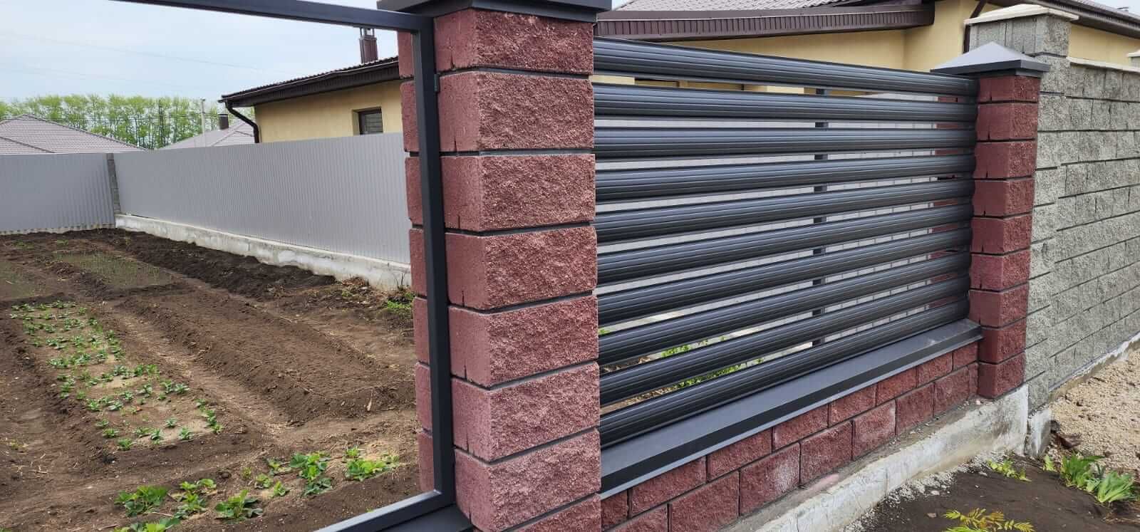 Забор-ранчо из штакетника 21м RAL7024/7024 Серый Графит МАТТЕ фото 7 в Тосно