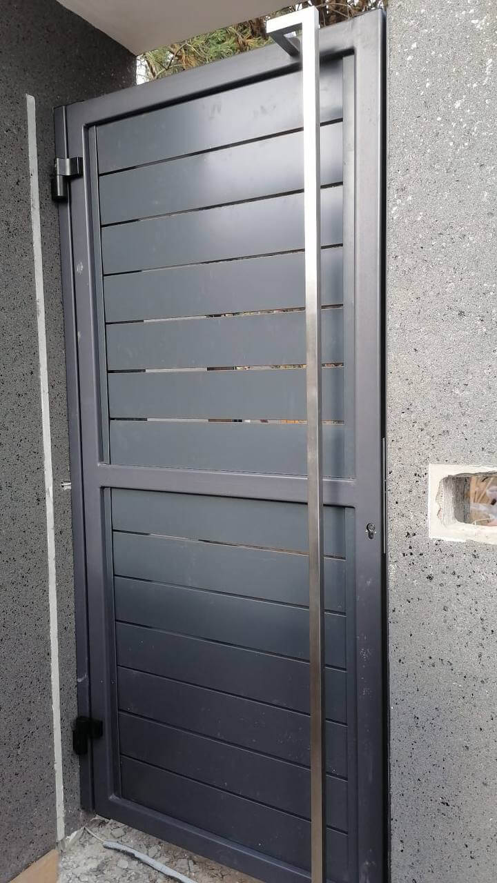 Забор-ранчо из металлопланкена 36м RAL7024 Серый Графит фото 5 в Тосно