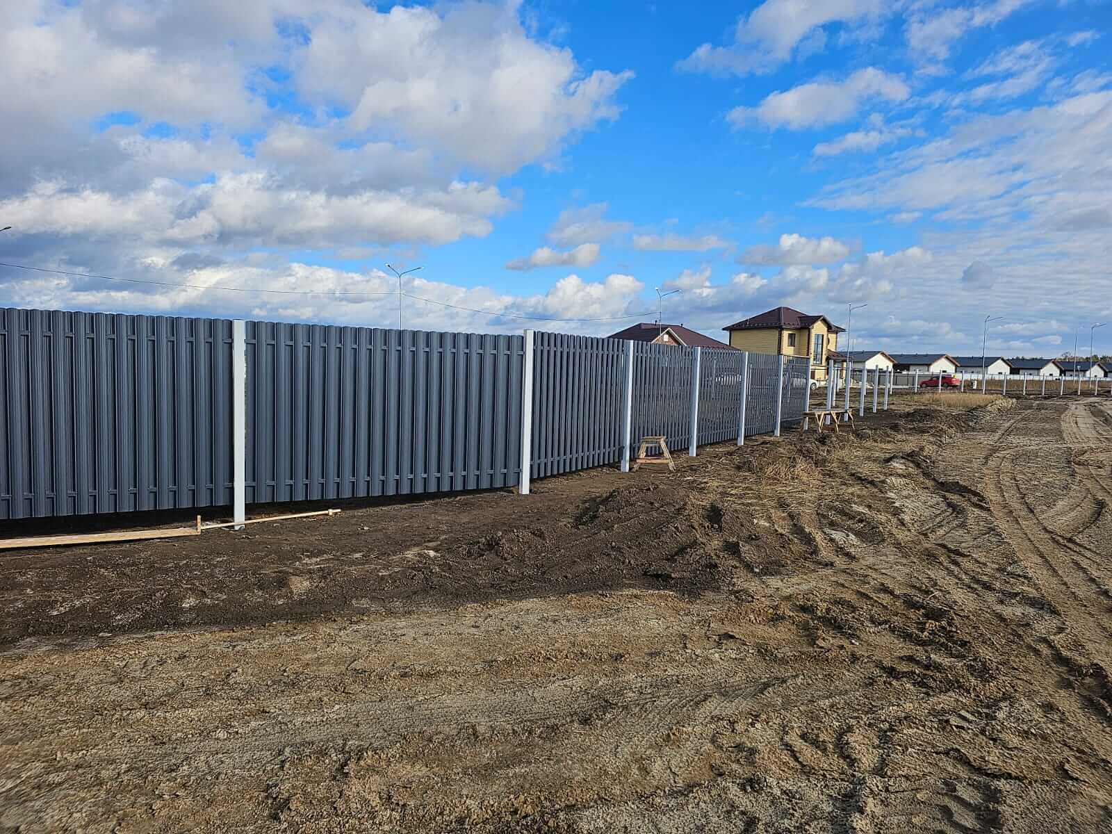 Забор из евроштакетника 234м RAL7024/7024 Серый Графит двусторонний фото 7 в Тосно