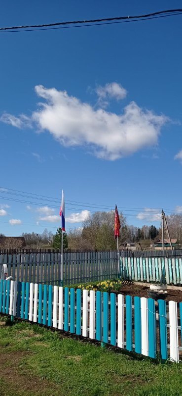 Забор из евроштакетника 16м RAL5021 Морская Волна, RAL9003 Белый фото 2 в Тосно