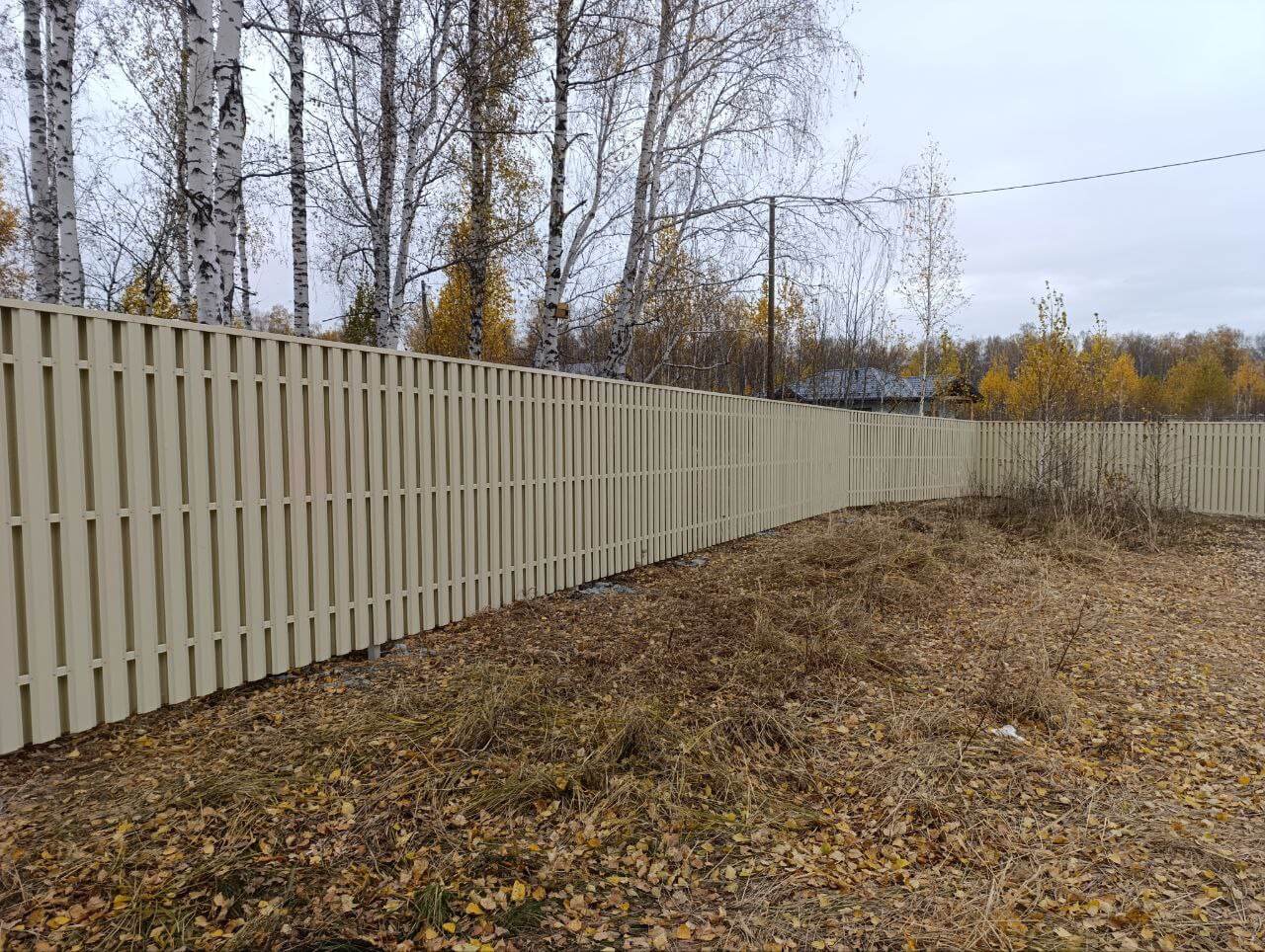 Забор из евроштакетника 140м RAL1015/1015 Слоновая Кость двусторонний фото 1 в Тосно