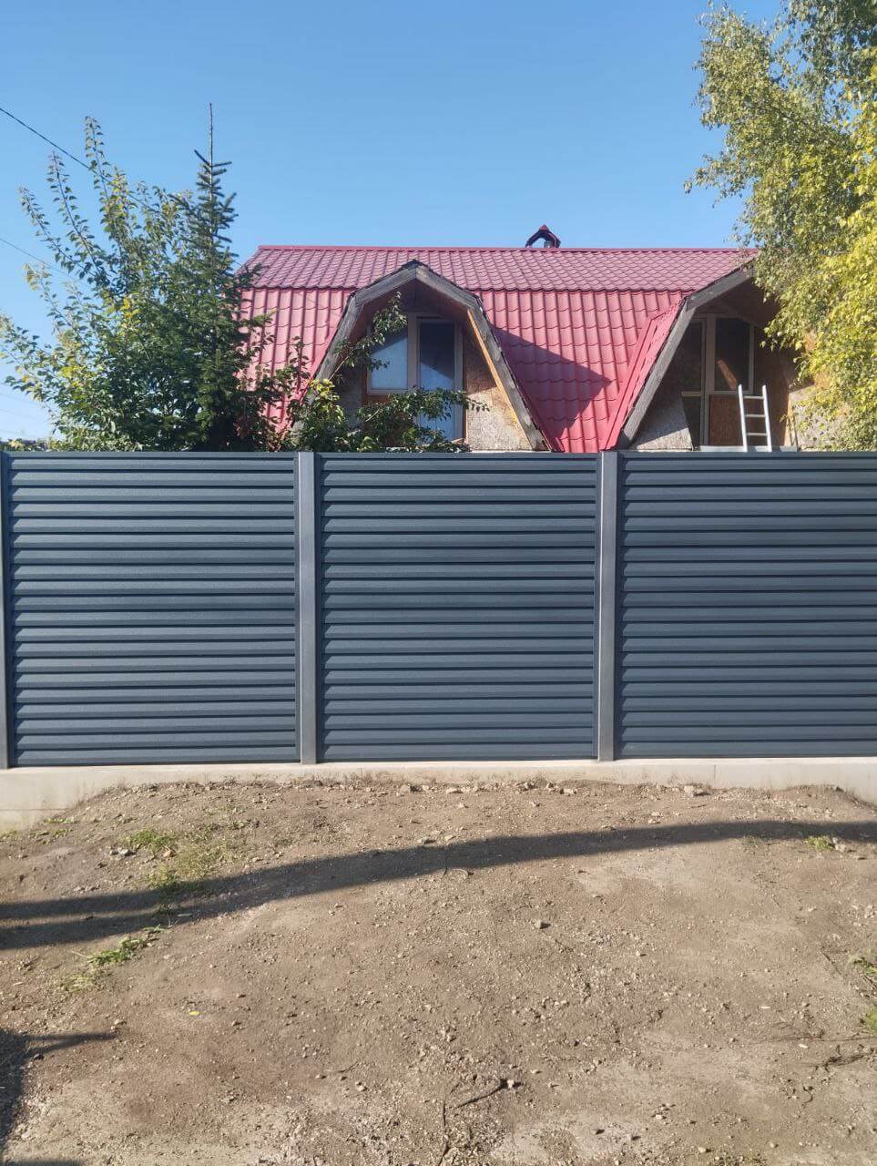 Забор-жалюзи из ламелей Реснички 54м RAL7024/7024 Серый Графит двусторонний МАТТЕ в Тосно