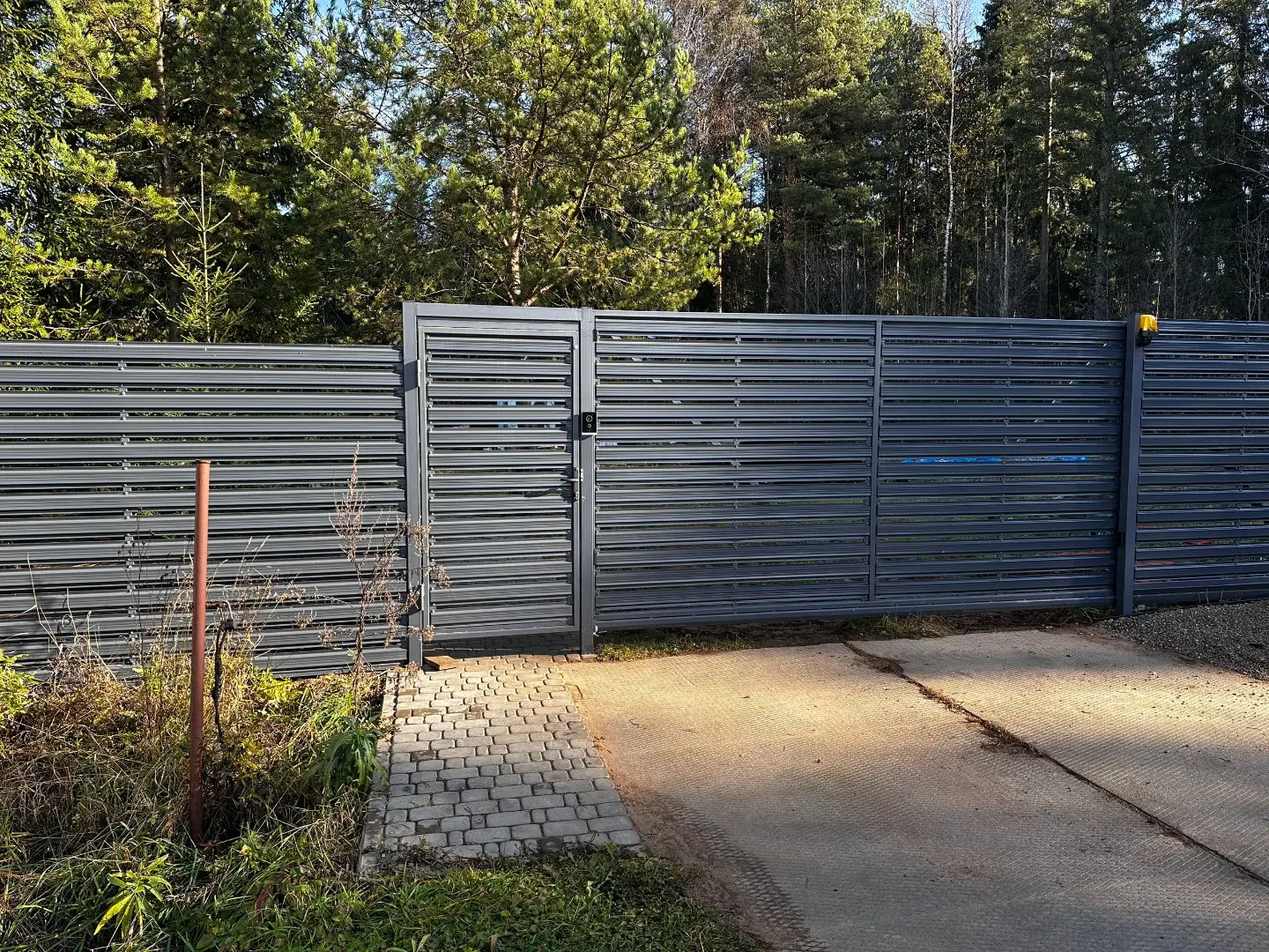 Забор-ранчо из евроштакетника 10м RAL7024 Серый Графит в Тосно