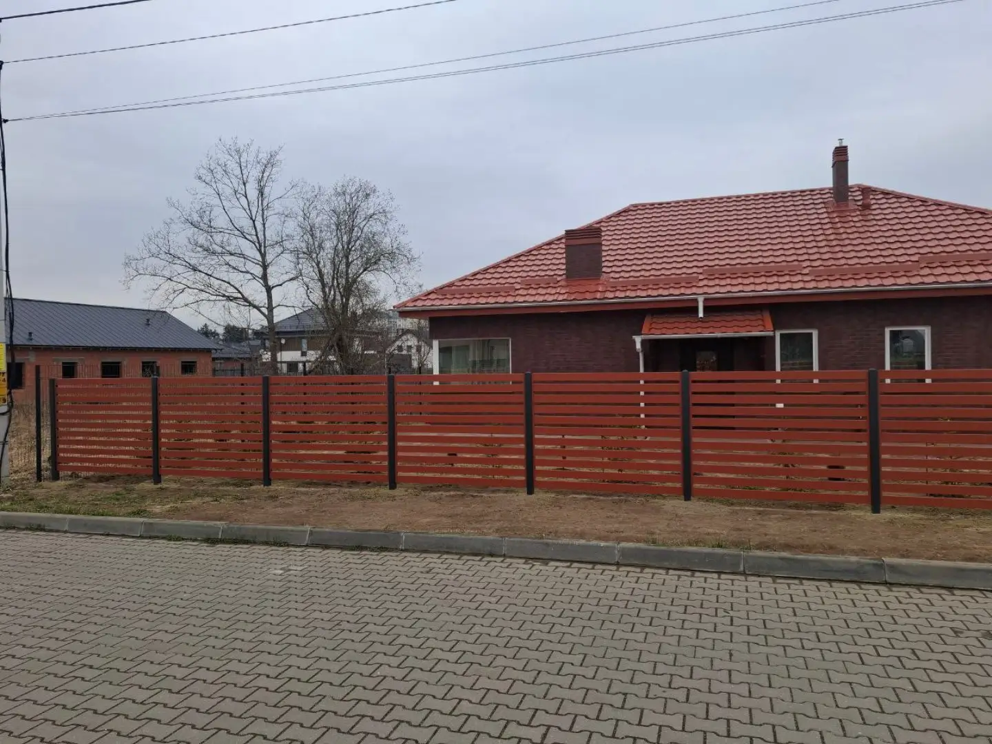 Забор-ранчо из металлопланкена 18м RAL8004 Терракотовый фото 3 в Тосно